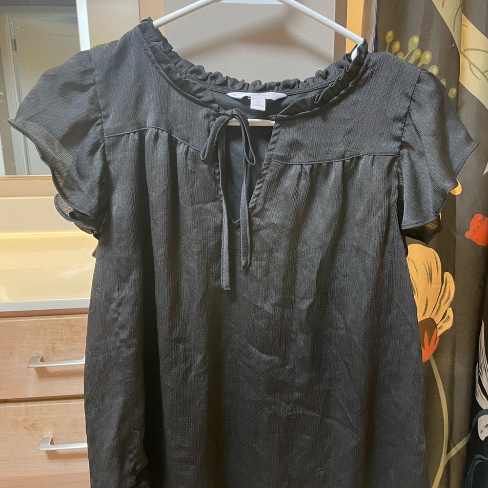 Women's Black Ruffled Top
